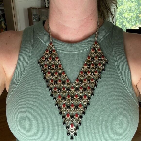 14th and Union Statement necklace, Black, Gold, Maroon - Picture 1 of 6